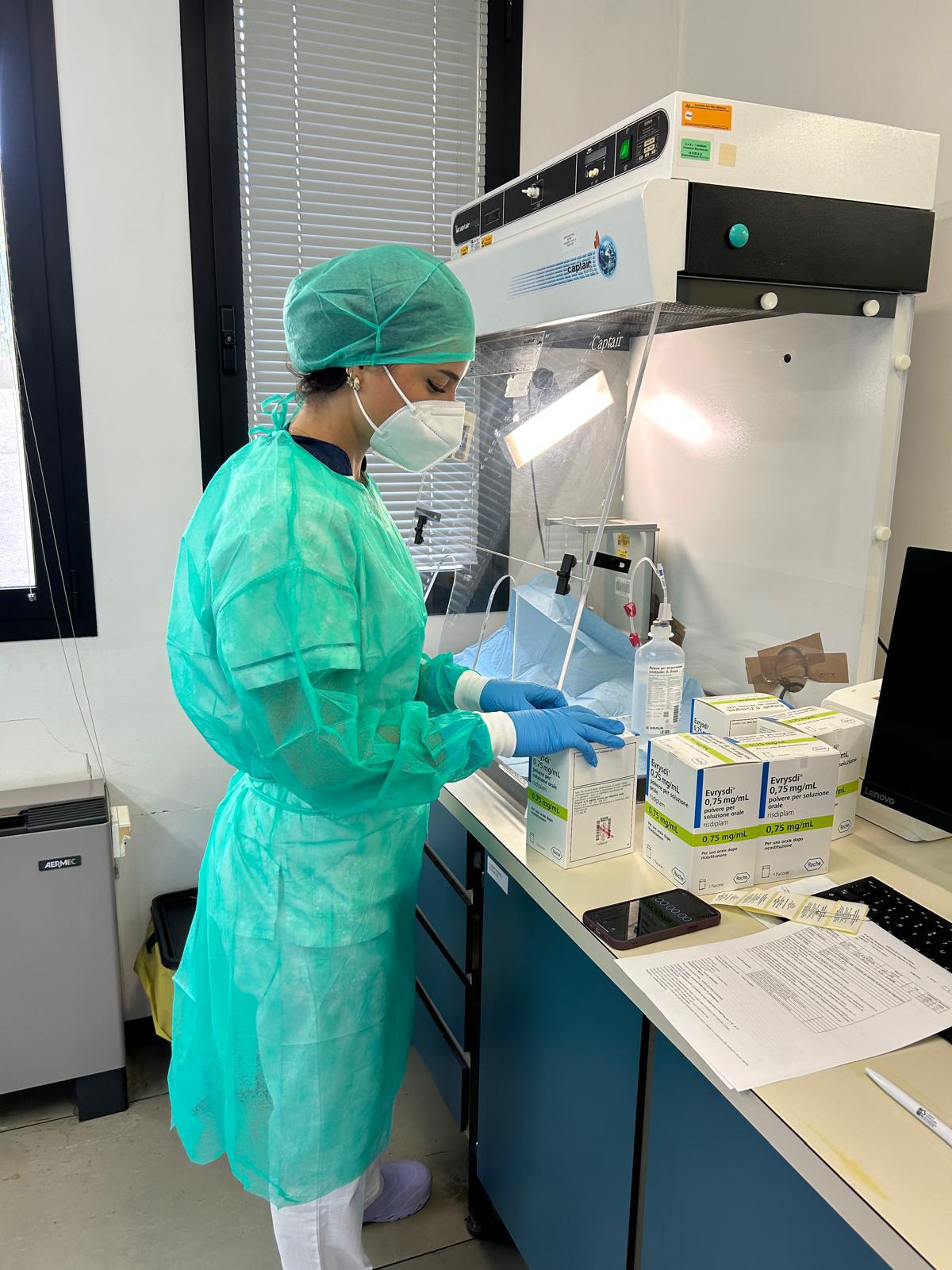 Laboratorio di galenica non sterile - AOU Sassari